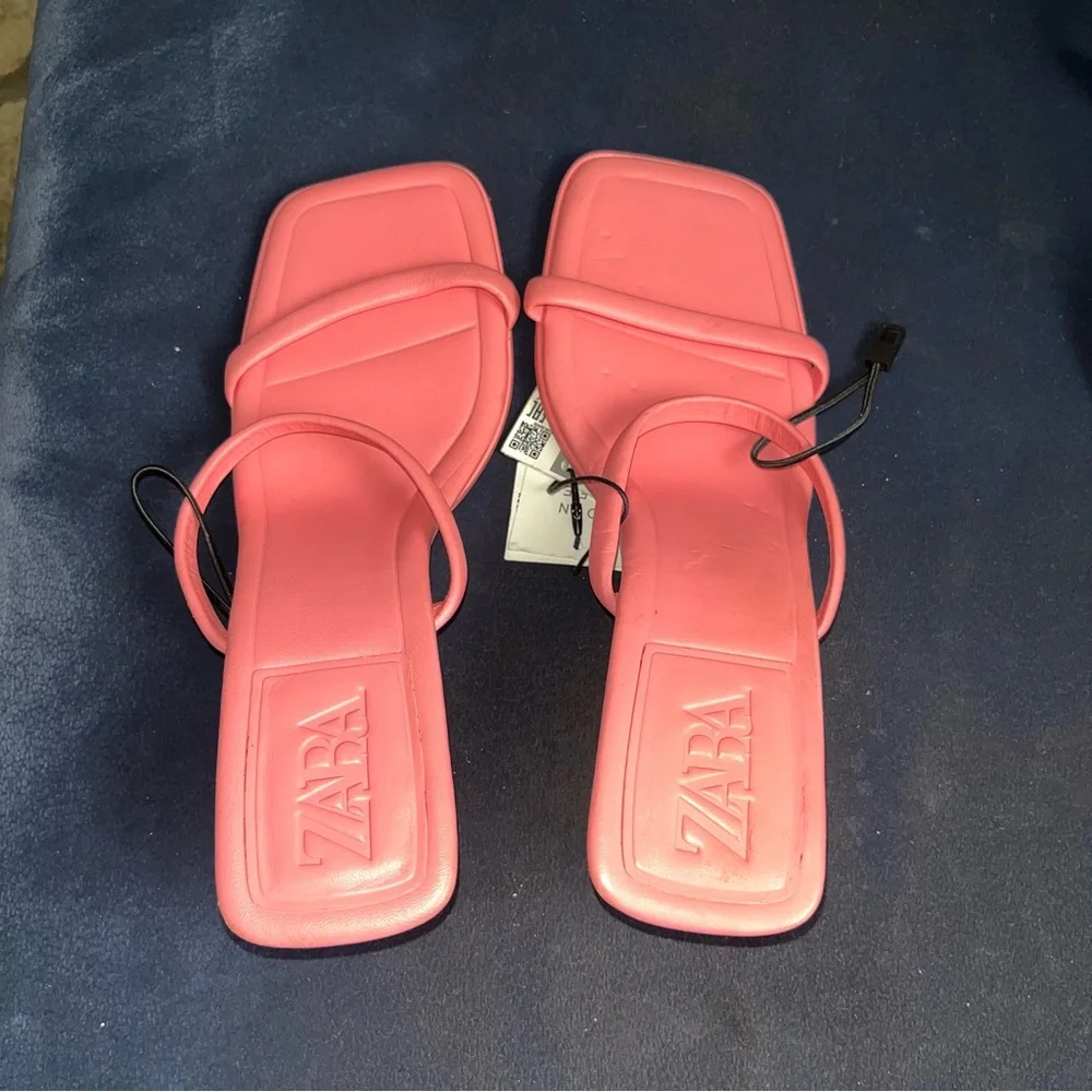 LEATHER STRAP HEEL SANDALS Size 40 - Picture 8 of 14